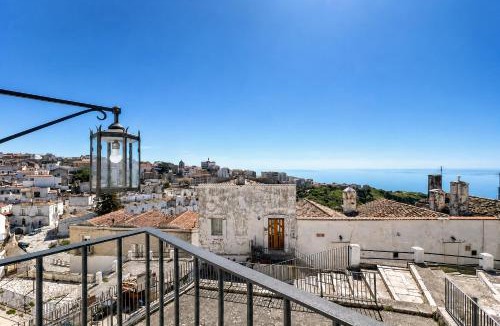 Monte Sant'Angelo House | Casa Lotario Secondo