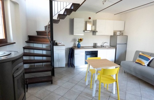 Alba Apartment | Casa Lucrezia - One Bedroom Apartment, Sleeps 2