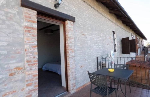 Alba Apartment | Casa Lucrezia - One Bedroom Apartment, Sleeps 2