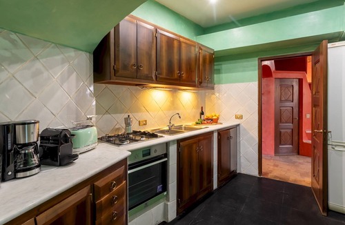 Rione V Ponte Villa | Casa Makam 4, Emma Villas