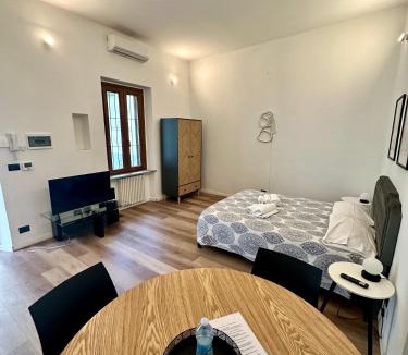 Aurora Apartment | Casa Mantova - vicino al Campus