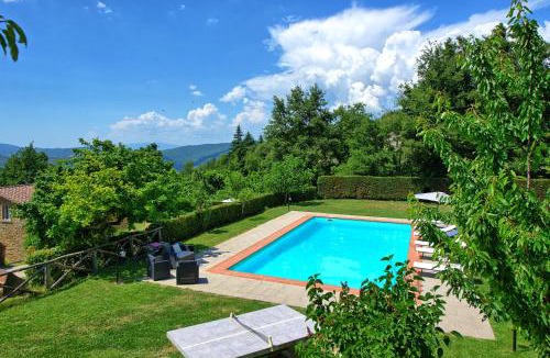 Pieve di Chio House | Casa Margherita 2 by PosarelliVillas