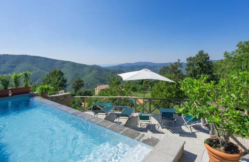 Pieve di Chio Villa | Casa Margherita 3 by PosarelliVillas