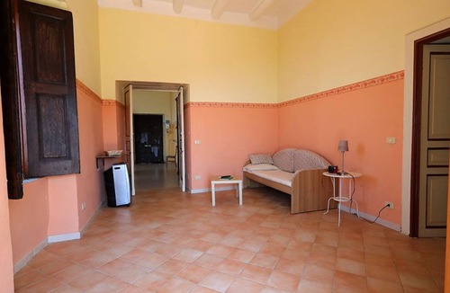 Marina Lido Apartment | Casa Marida - Holidays in a historic building with beautiful sea view