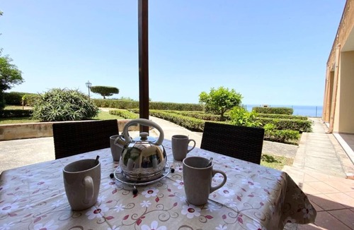 Parghelia Apartment | Casa Michelino One Bedroom House