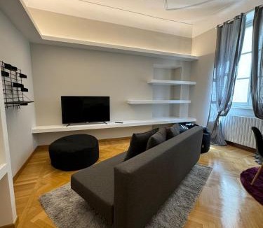 Osimo Apartment | Casa nel Vicolo - Duomo di Osimo e 20 min da Loreto