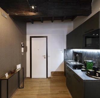 Rione XI Sant'Angelo Apartment | Casa Orchidea