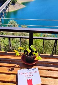 Castel di Tora House | Casa panorama vista lago Turano