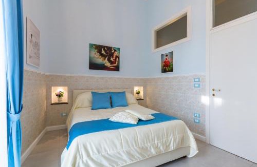 Centro Storico Apartment | Casa Parravano - Dimora storica vicino alla Reggia