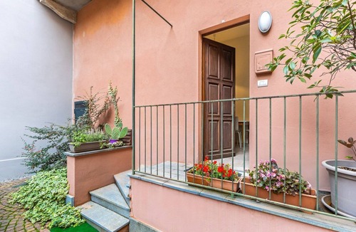 Langhe and Roero Apartment | Casa Pertinace - Two Bedroom Apartment, Sleeps 3