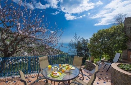 Pogerola Apartment | Casa Pina in Pogerola , 4 kms from Amalfi