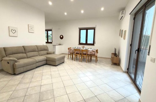 Rocca Imperiale Apartment | Casa Poppi Appartamento in Villa con Giardino