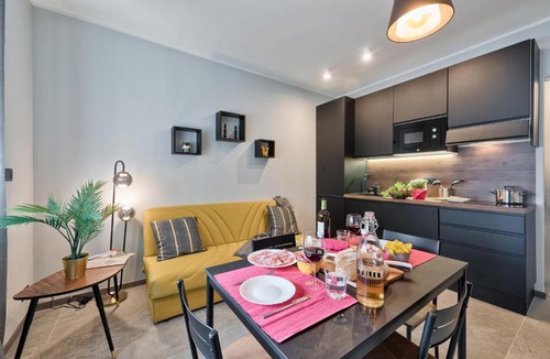Venaria Reale Apartment | Casa RIGOLA by Apartments To Art