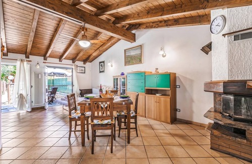 Dormelletto Apartment | Casa Rolè, Lake Maggiore Patio House w/BBQ, Dormelleto, Italy