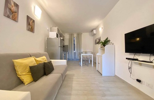 San Massimo Apartment | Casa Rosa Tre, 45 sqm flat and car park
