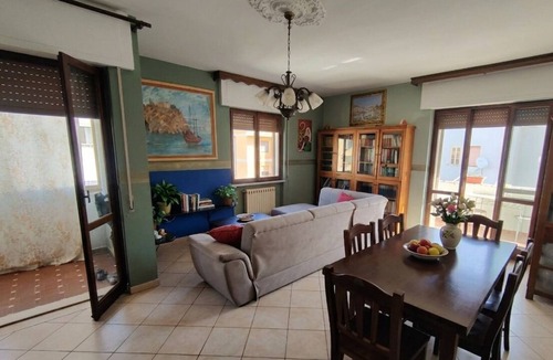 Tropea Apartment | Casa Rosy Tropea: 150sqm of Space and Freshness between Station, downtown and waterfront
