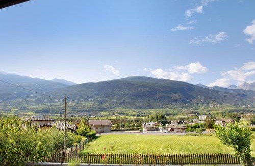 Montan-Angelin-Arensod Apartment | Casa Sabrina - Appartamento Bianco