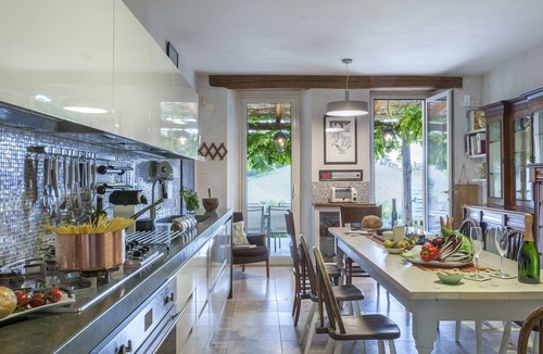 Centofinestre Villa | Casa Sant'Elia 10, Emma Villas