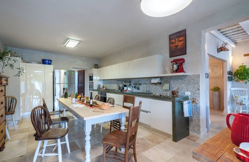 Centofinestre Villa | Casa Sant'Elia, villa in the heart of the Marche Region a few miles from the sea