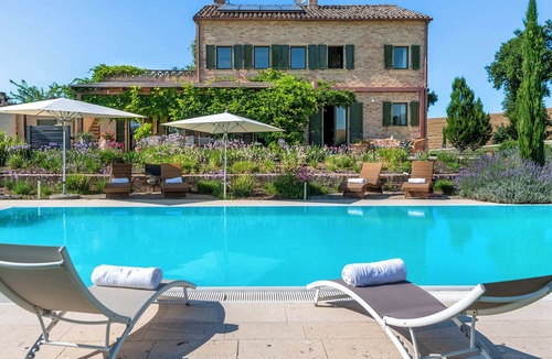 Centofinestre Villa | Casa Sant'Elia, villa in the heart of the Marche Region a few miles from the sea