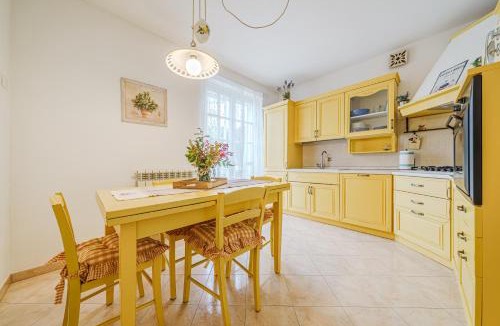 Dorno Apartment | Casa Sarabè - 1 kilometer from Dorno Motocross Track