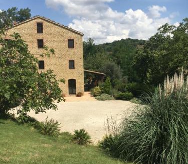 Molino Penna Apartment | Casa Serena Apartment