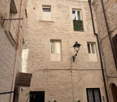 Bitonto Apartment | Casa-Torre Normanna