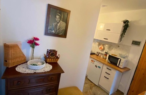 Serra Ricco Apartment | Casa Tre Fiori 3