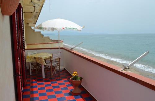 Magazzeno House | casa vacanze dei navigatori on the sea