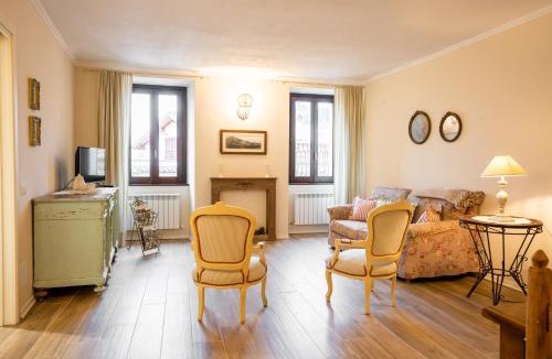 Gualdo Tadino Apartment | Casa vacanze Dentro le Mura