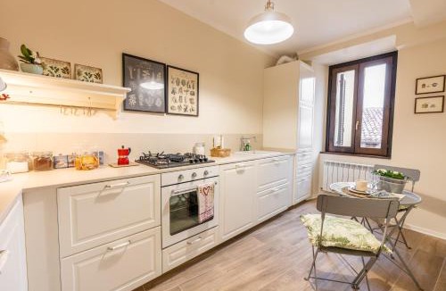 Gualdo Tadino Apartment | Casa vacanze Dentro le Mura