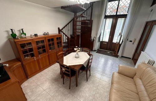 Giovinazzo House | Casa Vacanze donna Lucia
