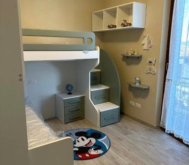 Castana House | Casa Vacanze Il Glicine