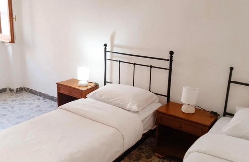 Praia a Mare Apartment | Casa Vacanze La Casina di Zia Nina