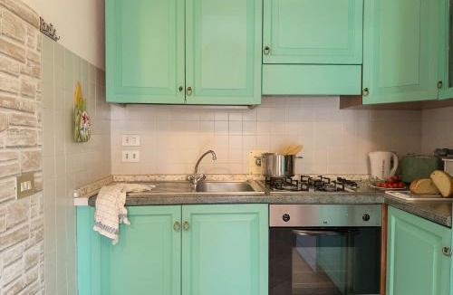 Agello Apartment | Casa Vista Lago - Lake View & Garden - ItalyWeGo