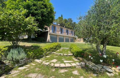 Orciano di Pesaro Villa | Casa Zefiro 4 by Marche Holiday Villas