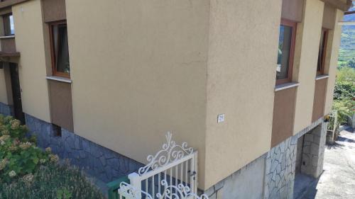 Saint Maurice House | Casabella Silvana