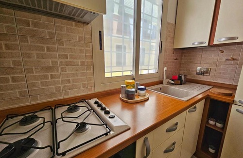 Quartiere XXIX Ponte Mammolo Apartment | Casalú - Giardino Privato Parcheggio Metro B