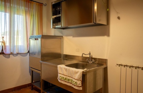 Corinaldo Villa | Casalantico, Villa with pool and Jacuzzi for exclusive use