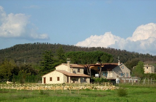 Amelia Villa | Casale c/uso piscina immersi nella natura