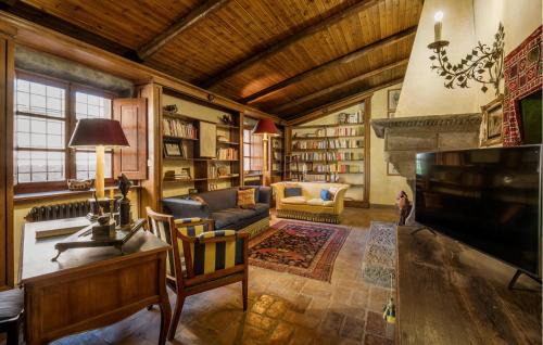 Montefiascone House | Casale Del Duca