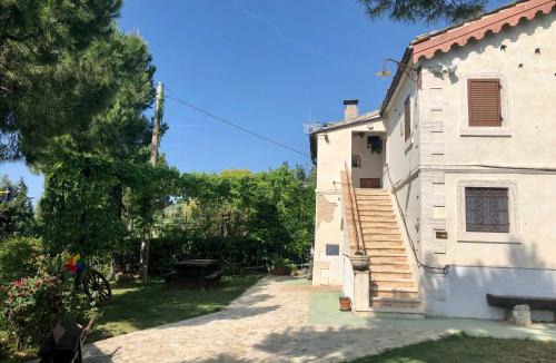 Offida House | Casale Fonte delle Pietre