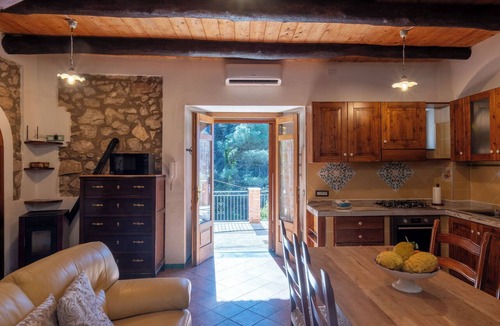 Pucara Apartment | CASALE GELSI APT. (SPRING)AMALFI COAST