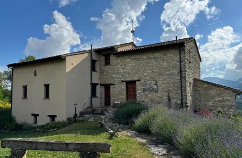 Montegrimano Bed & Breakfast | Casale le Fontanelle