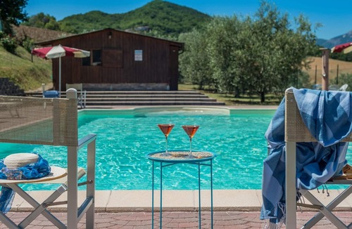 Pergola Villa | Casale Lucy - Private villa, 5 bedrooms, pool, AC, wifi, pets, Marche
