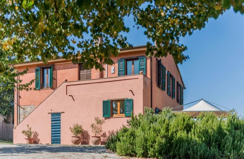 Cantalupo Villa | Casale Nocciolo – 5 bedrooms, pool, A/C, Wi-Fi, Umbria