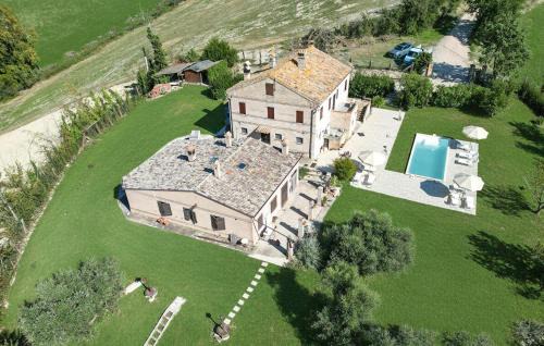 Fermo House | Casale Rifugio Dei Sogni