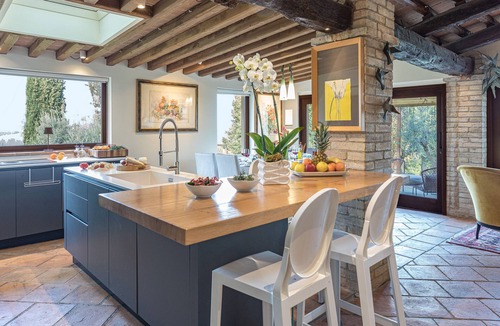 Bettona Villa | Casale Santa Lucia 8+2, Emma Villas