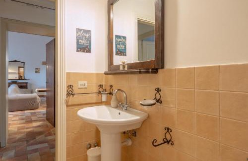 Bettona Apartment | Casale Sforna - Pool & Garden - ItalyWeGo