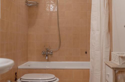 Bettona Apartment | Casale Sforna - Pool & Garden - ItalyWeGo